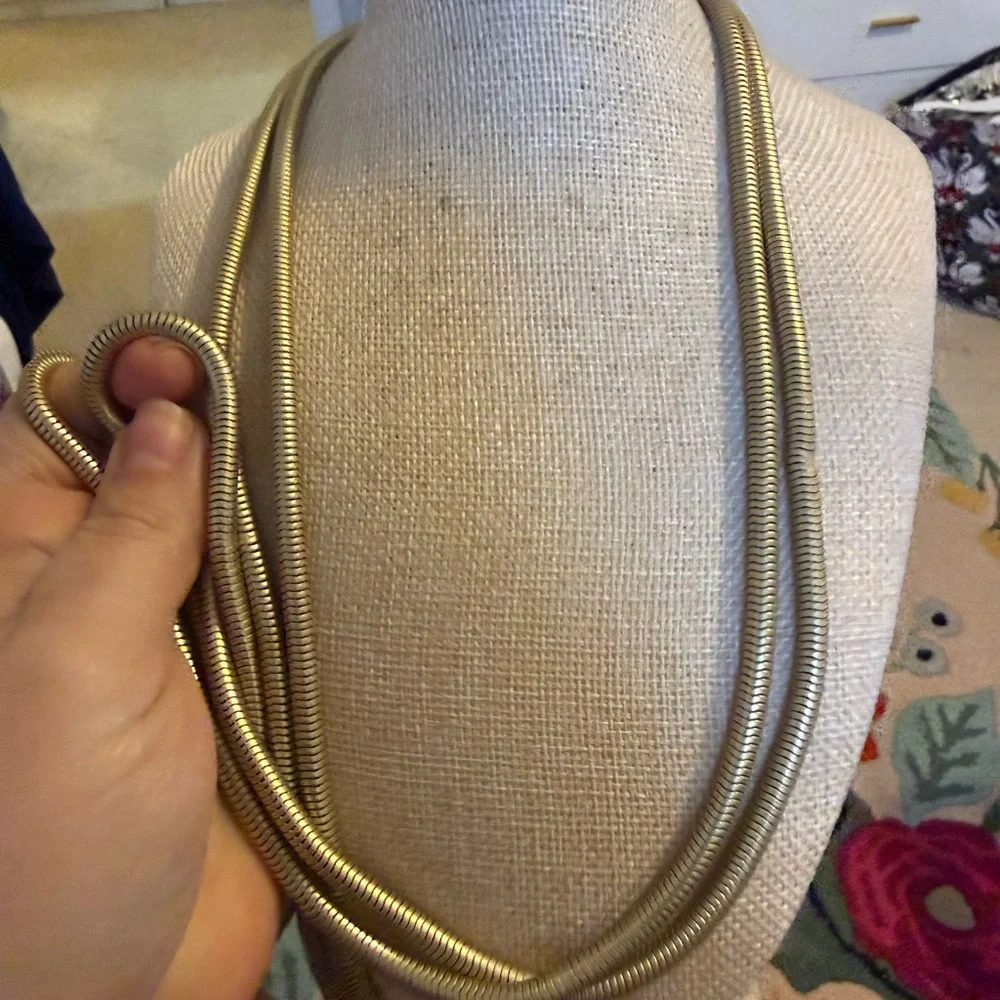 Chic Gold-Toned Necklace‎